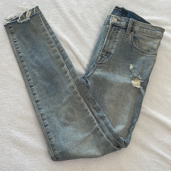 J Brand Distressed Skinny jean with Raw hem women’s size 27 - Picture 10 of 10